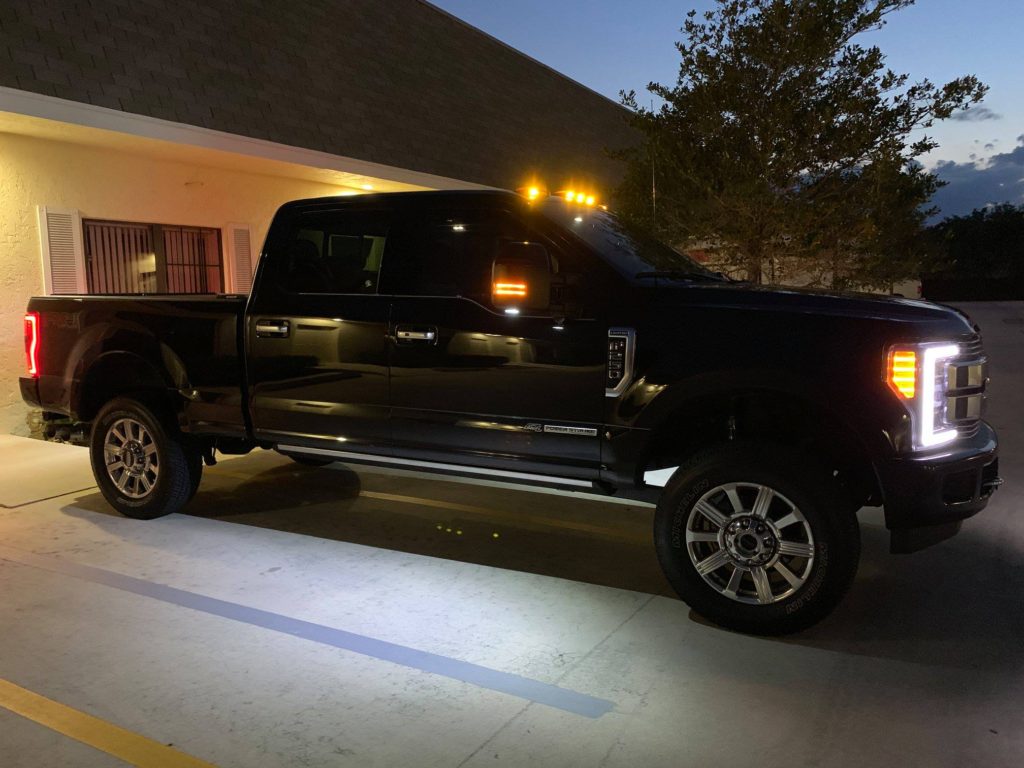 Solar+Battery Wireless LED Cab Running Lights Cab Over America